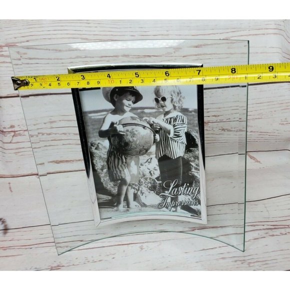 Lasting Impressions Glass Curve Picture Frame Free Standing Home Décor - Picture 6 of 9